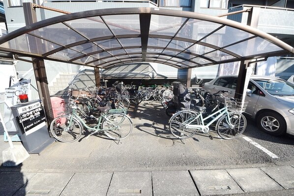 マサルマンションの物件内観写真